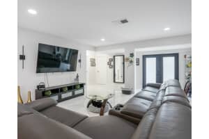 2051 93rd Lane, Sunrise, FL 33322 - MLS#F10526642