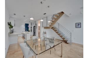 1703 NE 5th Ct 1703, Fort Lauderdale, FL 33301 - MLS#F10526645