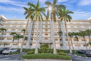 3050 NE 47th Ct 301, Fort Lauderdale, FL 33308 - MLS#F10526659