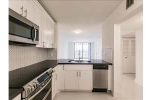 112 Lake Emerald Dr 202, Oakland Park, FL 33309 Sold 11/24/25