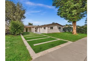 6641 Douglas Street, Hollywood, FL 33024 Sold 03/06/26