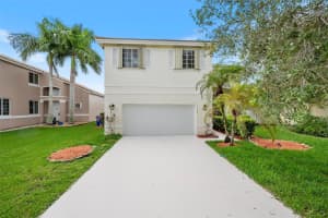 19126 SW 5th St, Pembroke Pines, FL 33029 - MLS#F10526698