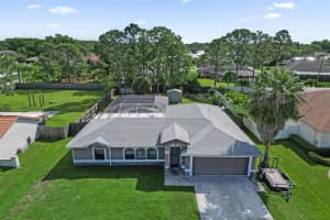 6977 NW Hartney Way, Port Saint Lucie, FL 34983 - MLS#F10526709
