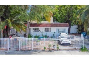 1236 Nw 32nd St, Miami