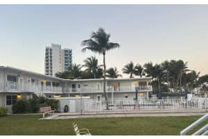 2508 Bay Dr 25, Pompano Beach, FL 33062 - MLS#F10526743