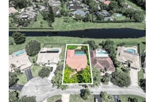 303 NW 105th Ter, Coral Springs, FL 33071 - MLS#F10526758