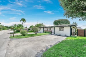 2599 Ne 2nd Ave, Boca Raton