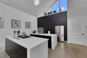 303 SW 9th St, Fort Lauderdale, FL 33315 - MLS#F10526768