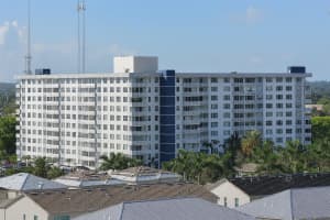 4350 Hillcrest Dr 818, Hollywood, FL 33021 Sold 11/13/25