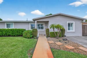 3951 NW 33rd Ter, Lauderdale Lakes, FL 33309 - MLS#F10526782