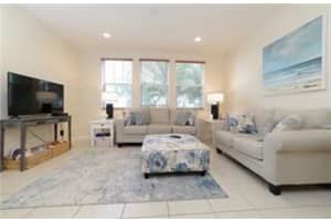 820 Millbrae Ct 4, West Palm Beach, FL 33401 - MLS#F10526791