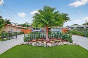 2407 NE 17th Ter, Wilton Manors, FL 33305 - MLS#F10526809