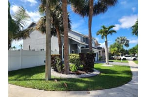 9700 SW 16th Ct, Pembroke Pines, FL 33025 - MLS#F10526811