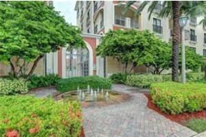 2409 N Ocean Blvd 427, Fort Lauderdale, FL 33305 - MLS#F10526825