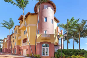 2140 N Ocean Blvd V, Fort Lauderdale, FL 33305 - MLS#F10526830