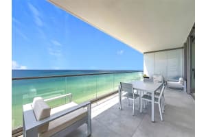 2000 Ocean Drive, Hallandale Beach, FL 33009 - MLS#F10526847