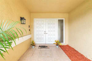 7340 NW 37th St, Lauderhill, FL 33319 - MLS#F10526879