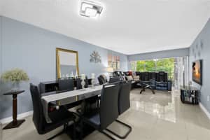 471 N Pine Island Rd 312D, Fort Lauderdale, FL 33324 - MLS#F10526882