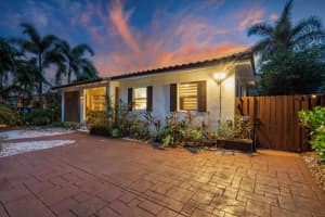 1519 Washington St, Hollywood, FL 33020 - MLS#F10526893