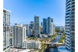 100 E Las Olas Blvd 100, Fort Lauderdale, FL 33301 - MLS#F10526902