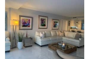 215 N Birch 8c, Fort Lauderdale