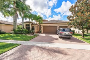 8915 Sydney Harbor Circle, Delray Beach, FL 33446 Sold 11/07/25