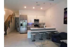 4381 NW 9th St 4381, Plantation, FL 33317 - MLS#F10526919