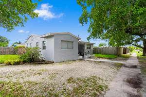 3480 SW 15th St, Fort Lauderdale, FL 33312 - MLS#F10526932