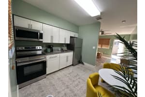 1863 NE 161st St, North Miami Beach, FL 33162 - MLS#F10526945