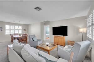 2705 Roosevelt St, Hollywood, FL 33020 - MLS#F10526965