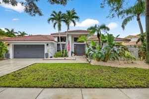 1210 Fairfax Court, Weston, FL 33326 - MLS#F10526974