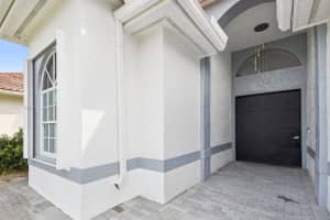 2175 Regents Blvd, West Palm Beach, FL 33409 - MLS#F10526979