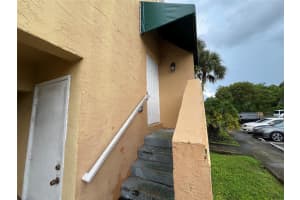 2431 NW 56th Ave 201, Lauderhill, FL 33313 - MLS#F10526994