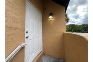 2431 NW 56th Ave 201, Lauderhill, FL 33313 - MLS#F10526994