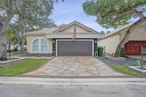 5056 Nw 95th Dr, Coral Springs