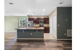 8416 105th Ave, Vero Beach, FL 32967 - MLS#F10527005