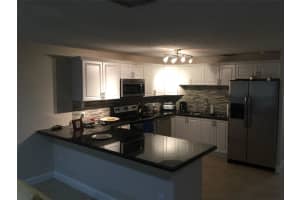 22065 Las Brisas Cir, Boca Raton, FL 33433 - MLS#F10527011