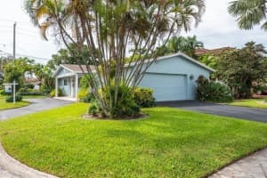 818 N 12th Ave, Hollywood