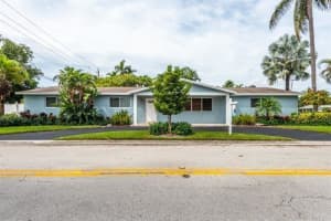 818 N 12th Ave, Hollywood, FL 33019 - MLS#F10527039