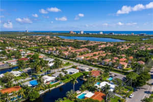 818 N 12th Ave, Hollywood, FL 33019 - MLS#F10527039