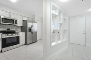 2200 S Cypress Bend Dr 805, Pompano Beach, FL 33069 - MLS#F10527040