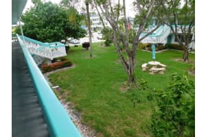 333 Newport V 333, Deerfield Beach, FL 33442 - MLS#F10527049