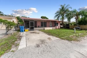 323 Anderson Rd, Lantana, FL 33462 Sold 09/29/25