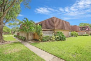 730 7th Ln, Palm Beach Gardens, FL 33418 - MLS#F10527054