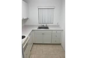 1901 Pierce St 5, Hollywood, FL 33020 - MLS#F10527075