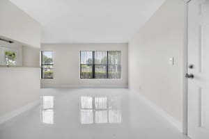 8729 NW 39th St 8729, Sunrise, FL 33351 - MLS#F10527091