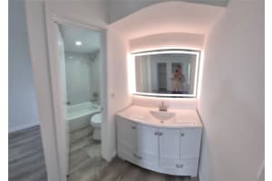 927 TWIN LAKES J-3, Coral Springs, FL 33071 - MLS#F10527097
