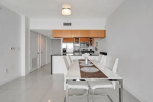 1750 N Bayshore Dr 4810, Miami, FL 33132 - MLS#F10527123