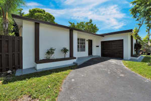 8360 25th Court, Sunrise, FL 33322 - MLS#F10527148