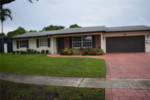 7480 NW 13th Ct, Plantation, FL 33313 - MLS#F10527153